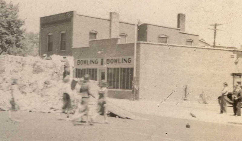 Pickens Bowling Alley - Old Photo From Frank Passic (newer photo)